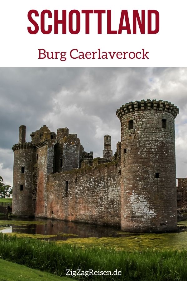 Burg Caerlaverock Castle Schottland Pin1